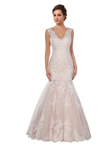 Cheap Classic Fit and Flare V-Neck Mermaid Lace Wedding Dress