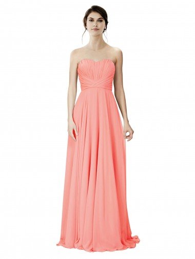Cheap Strapless Chiffon Bridesmaid Dress with Ruched Sweetheart Neckline