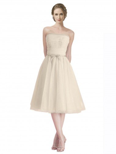 Cheap Strapless Short Cocktail Length Tulle Cocktail Bridesmaid Dress with Pleats